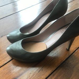 Elie Tahari High Heels